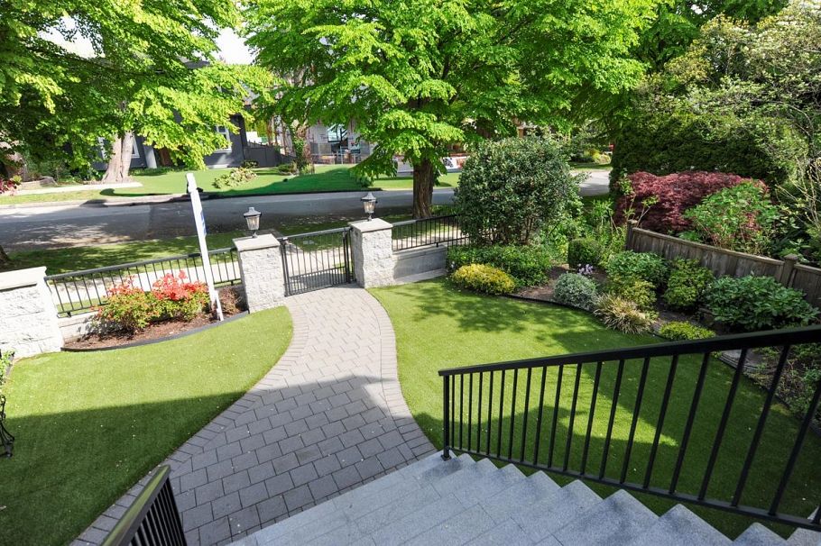 3522 W 21st Avenue Vancouver, BC - 2