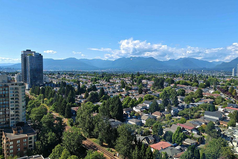 2509 5380 Oben Street Vancouver, BC - 2