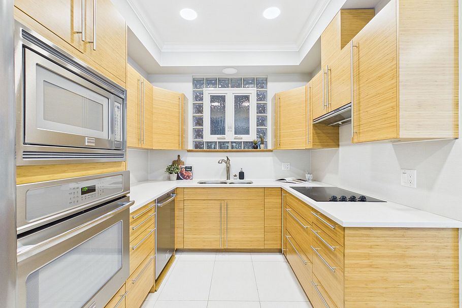 1115 Chestnut Street Vancouver, BC - 11