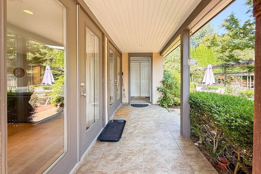 ADDRESS WITHHELD, North Vancouver BC V7P 2J7 North Vancouver, BC - 3