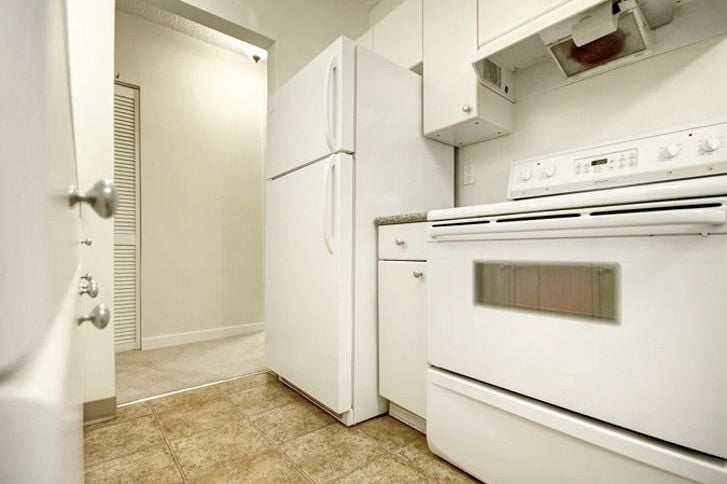 118 1655 NELSON STREET, Vancouver BC V6G 1M4 Vancouver, BC - 14