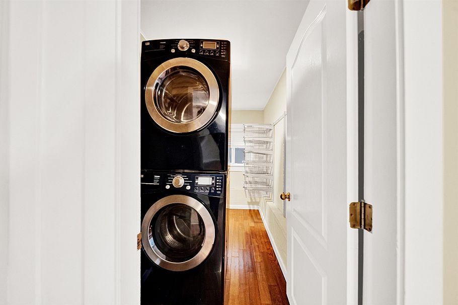 4080 W 35th Avenue Vancouver, BC - 21