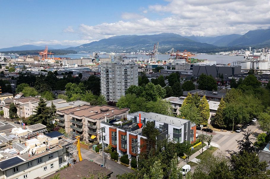 637 Victoria Drive Vancouver, BC - 29