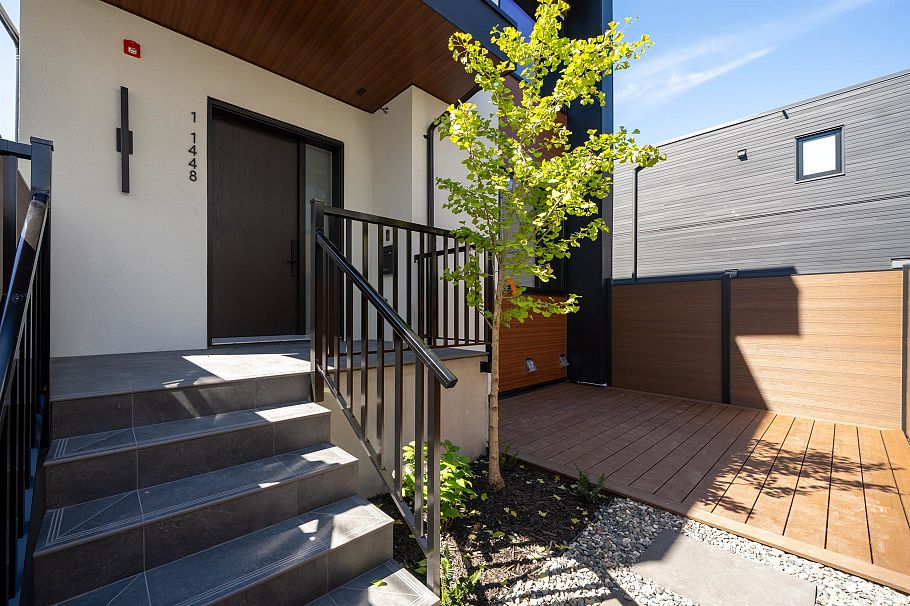 1 1448 E 30th Avenue Vancouver, BC - 1