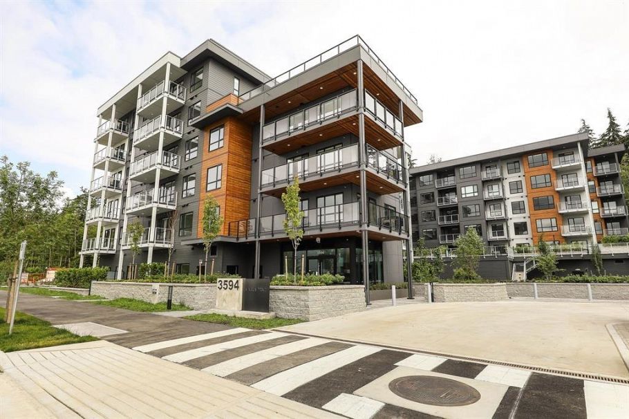 206 3594 Malsum Drive North Vancouver, BC - 37