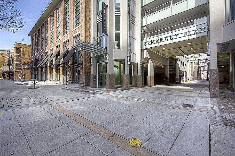 2006 535 Smithe Street Vancouver, BC - 2