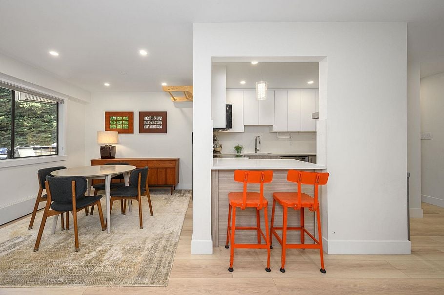 316 1385 Draycott Road North Vancouver, BC - 3