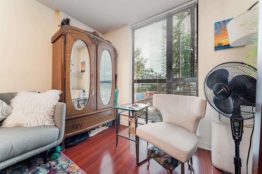 304 1295 Richards Street Vancouver, BC - 5