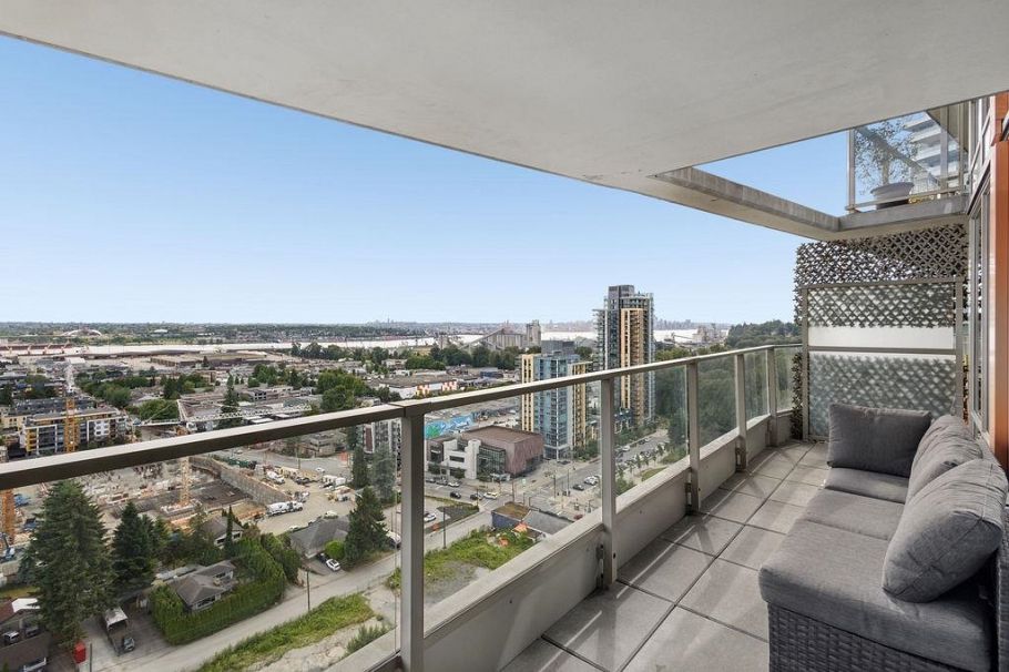 2303 1550 Fern Street North Vancouver, BC - 23