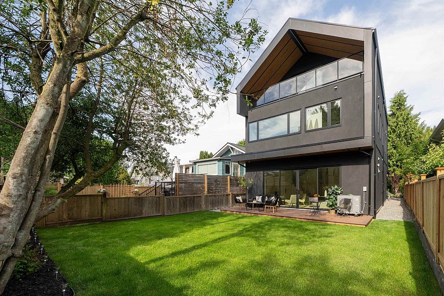 2 4161 Windsor Street Vancouver, BC - 26