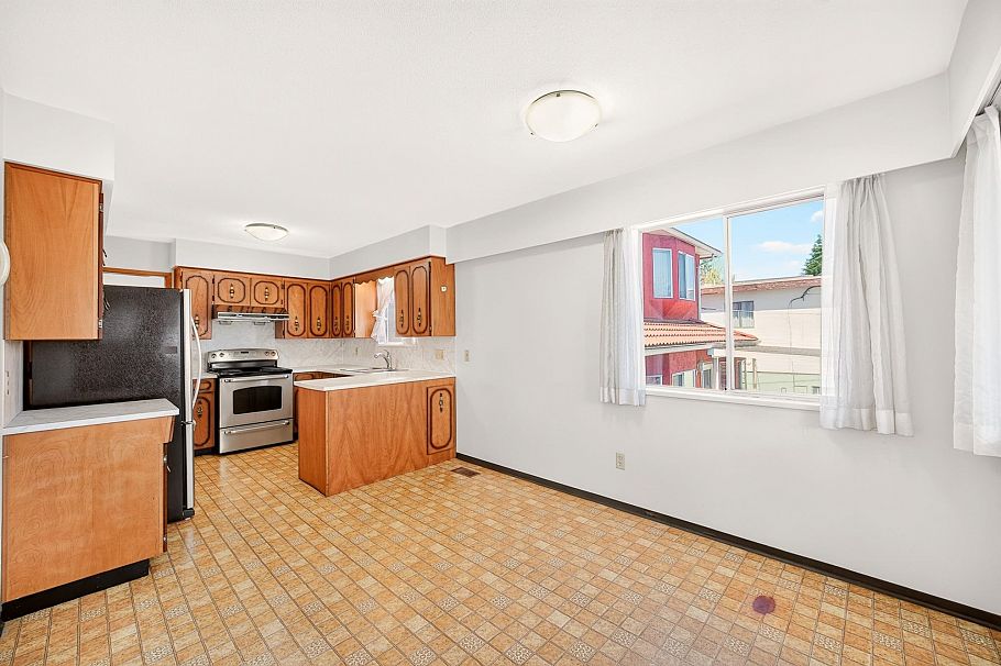 2463 Galt Street Vancouver, BC - 11