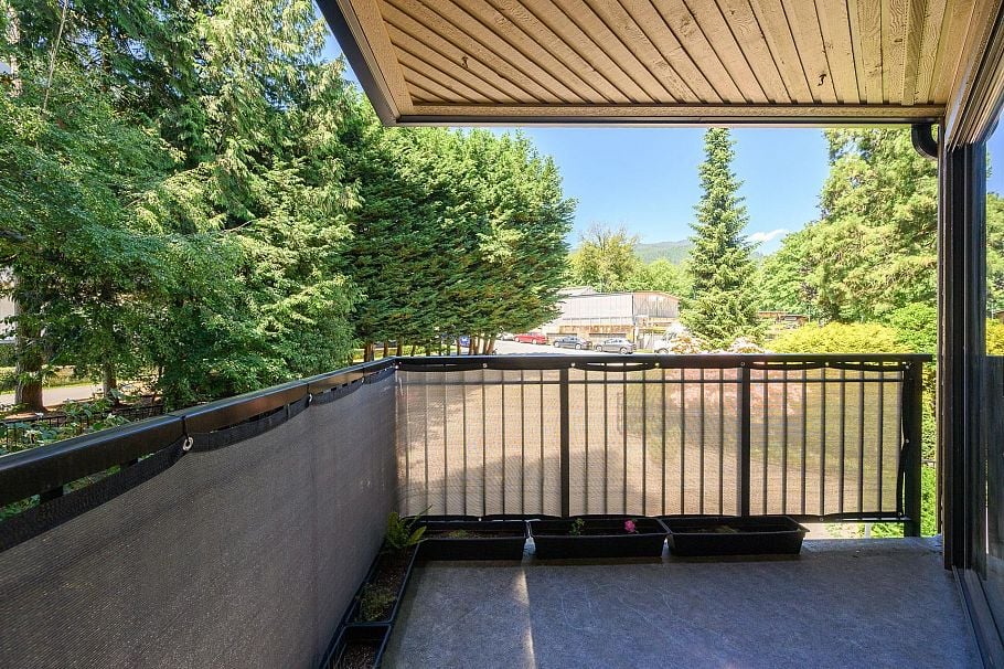 316 1385 Draycott Road North Vancouver, BC - 32