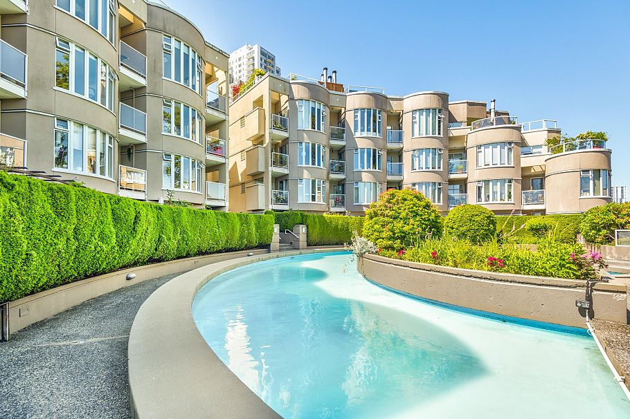 310 1236 W 8th Avenue Vancouver, BC - 33