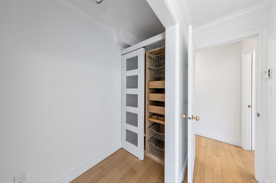 1802 1189 Howe Street Vancouver, BC - 21