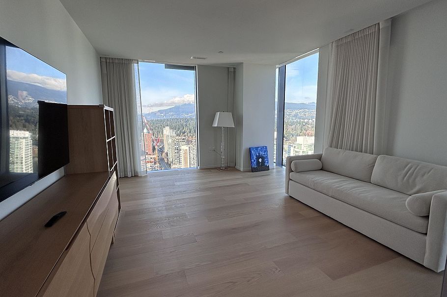 2702 1568 Alberni Street Vancouver, BC - 5