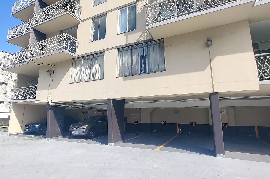101 1100 Harwood Street Vancouver, BC - 24