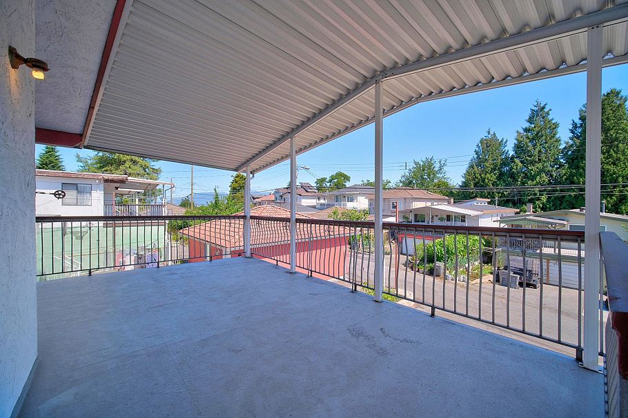 2463 Galt Street Vancouver, BC - 13