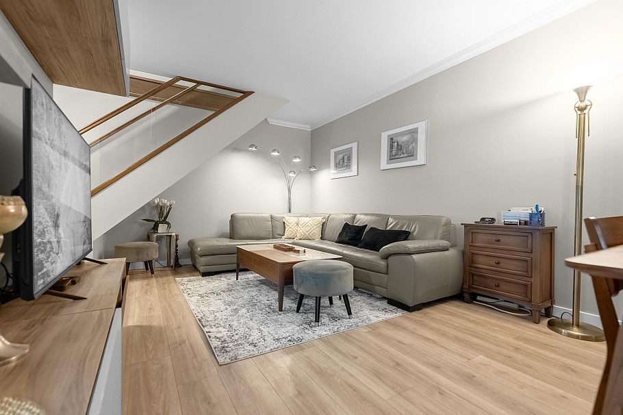 3428 Copeland Avenue Vancouver, BC - 1