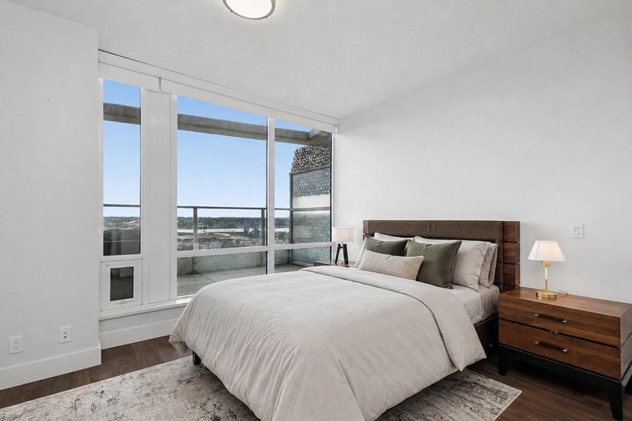 2303 1550 Fern Street North Vancouver, BC - 22