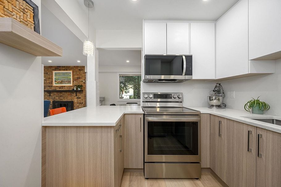 316 1385 Draycott Road North Vancouver, BC - 5