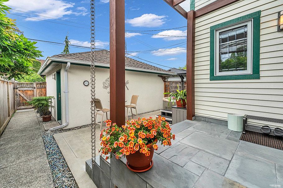 1823 Creelman Avenue Vancouver, BC - 29