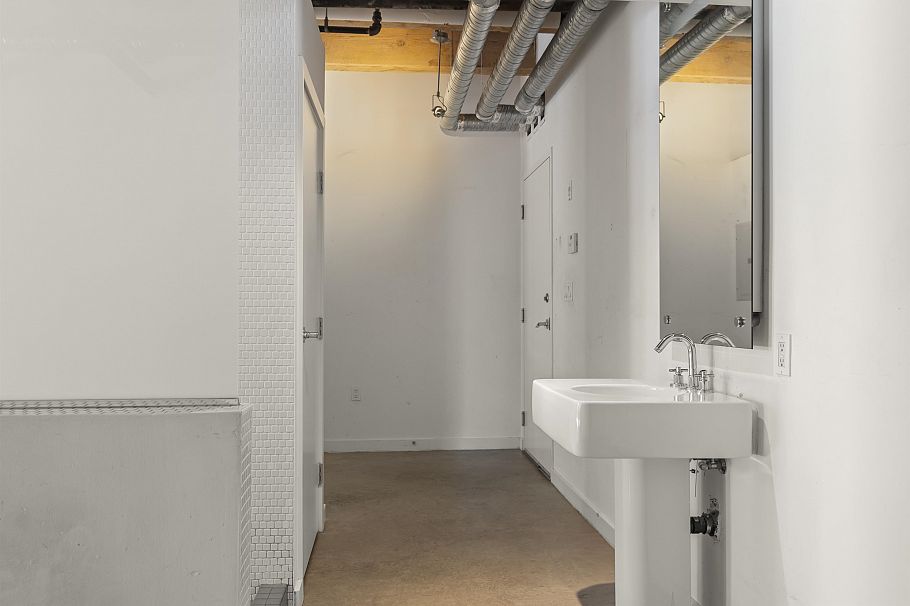 308 55 E Cordova Street Vancouver, BC - 25