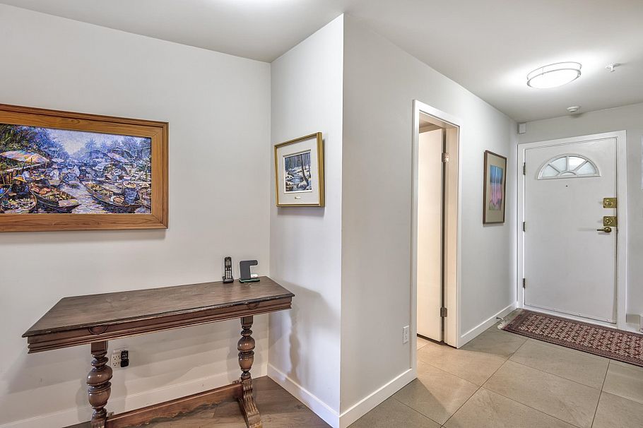 310 1236 W 8th Avenue Vancouver, BC - 15