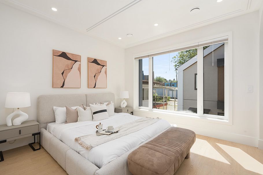 2 3391 Victoria Drive Vancouver, BC - 5