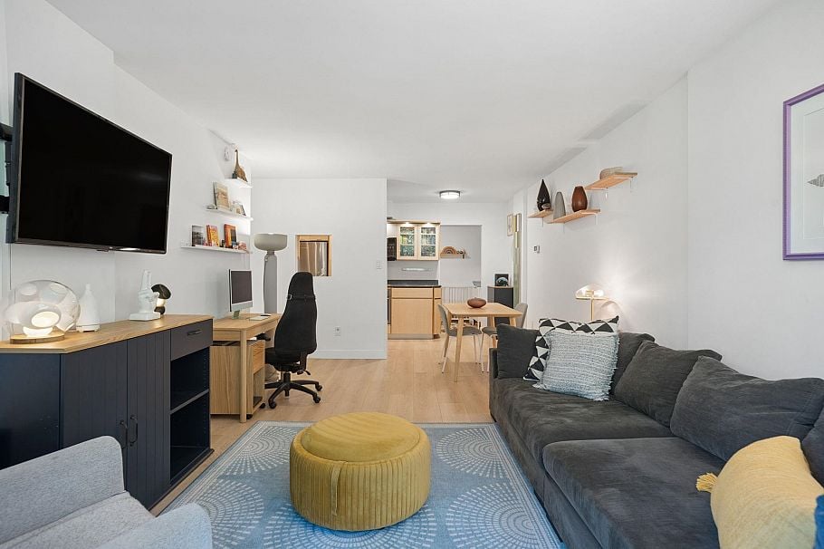 202 1867 West 3rd Avenue Vancouver, BC - 8