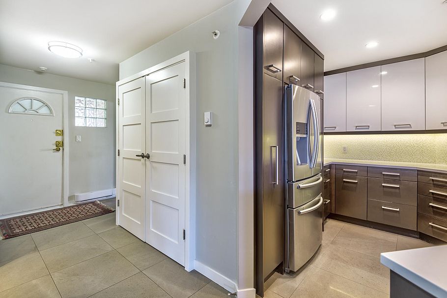 310 1236 W 8th Avenue Vancouver, BC - 14