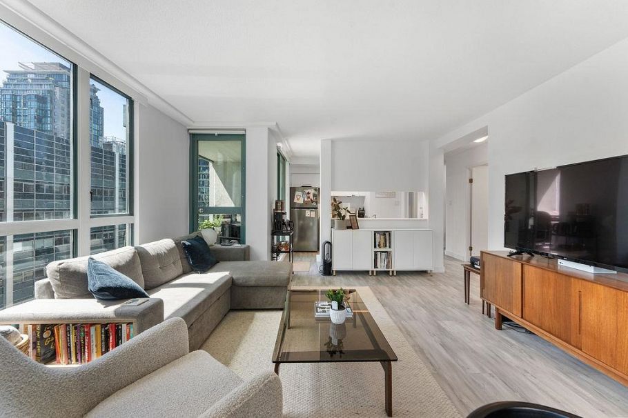 1506 1238 Melville Street Vancouver, BC - 10