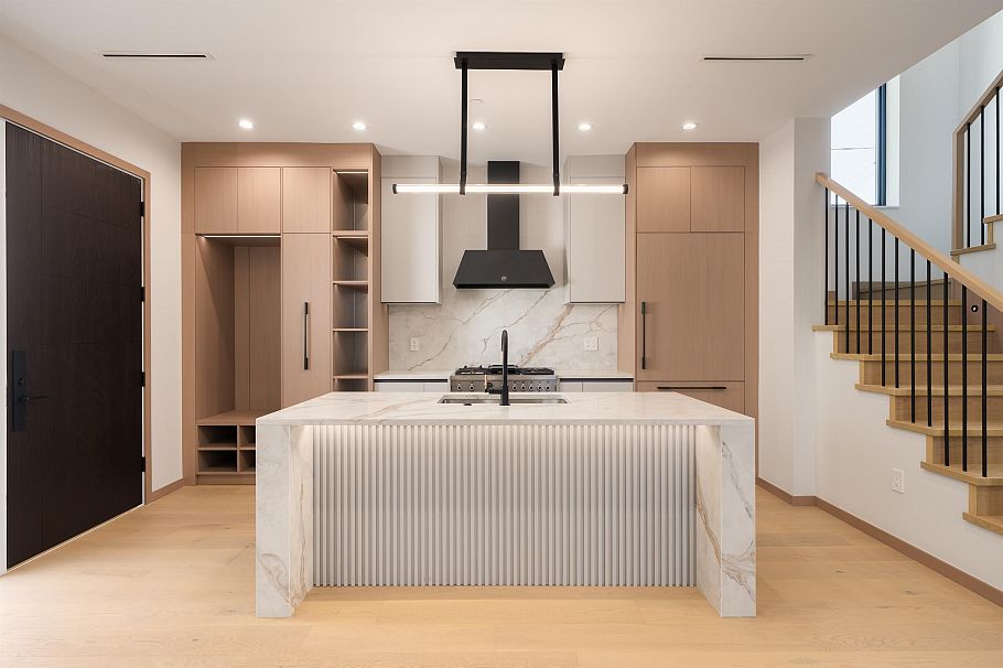 1 1448 E 30th Avenue Vancouver, BC - 10