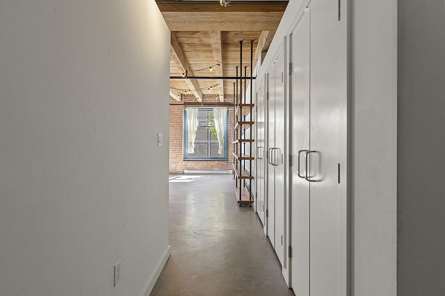 308 55 E Cordova Street Vancouver, BC - 24
