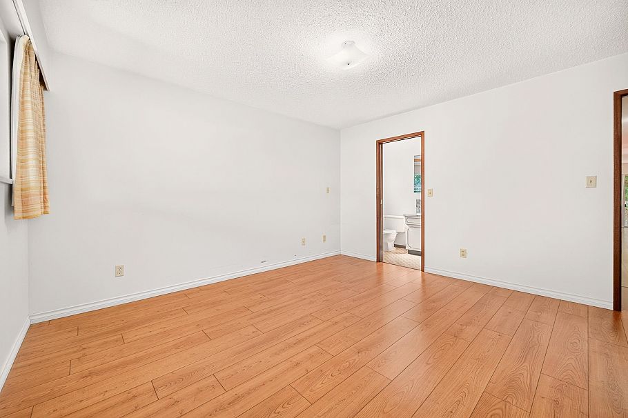 2463 Galt Street Vancouver, BC - 8