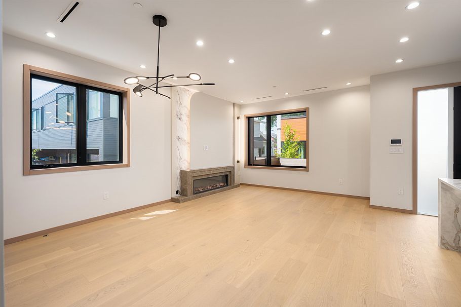 1 1448 E 30th Avenue Vancouver, BC - 13