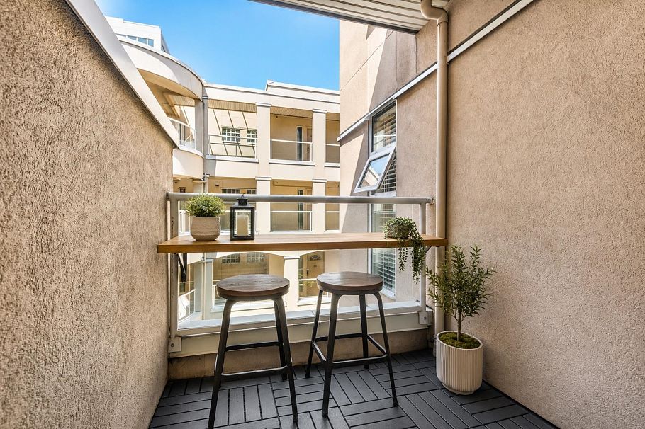 310 1236 W 8th Avenue Vancouver, BC - 23