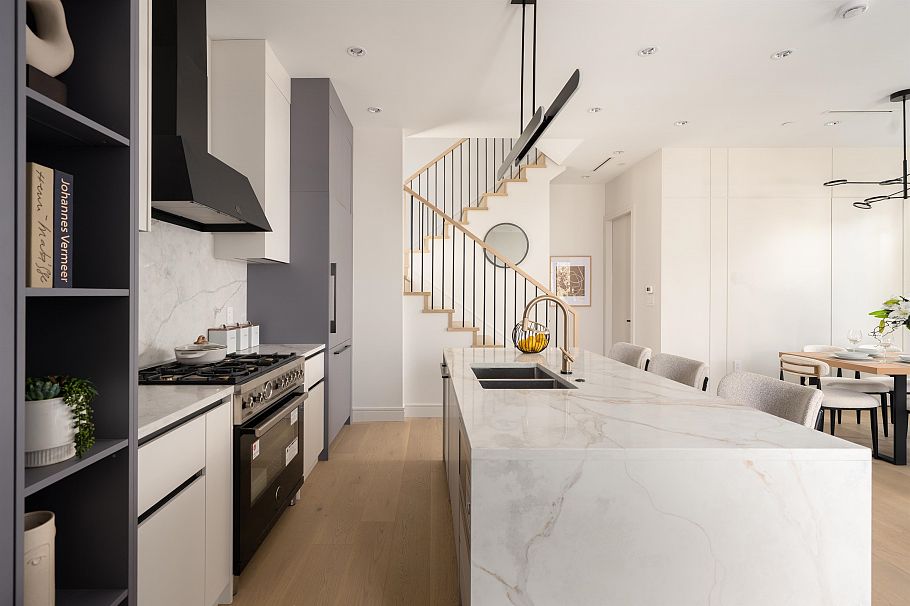 1 1450 E 30th Avenue Vancouver, BC - 13