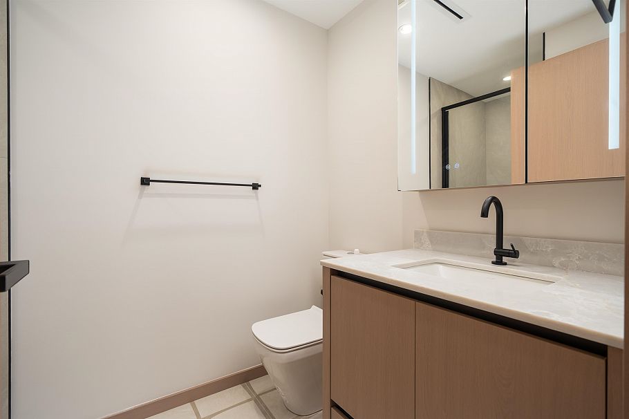 1 1448 E 30th Avenue Vancouver, BC - 25