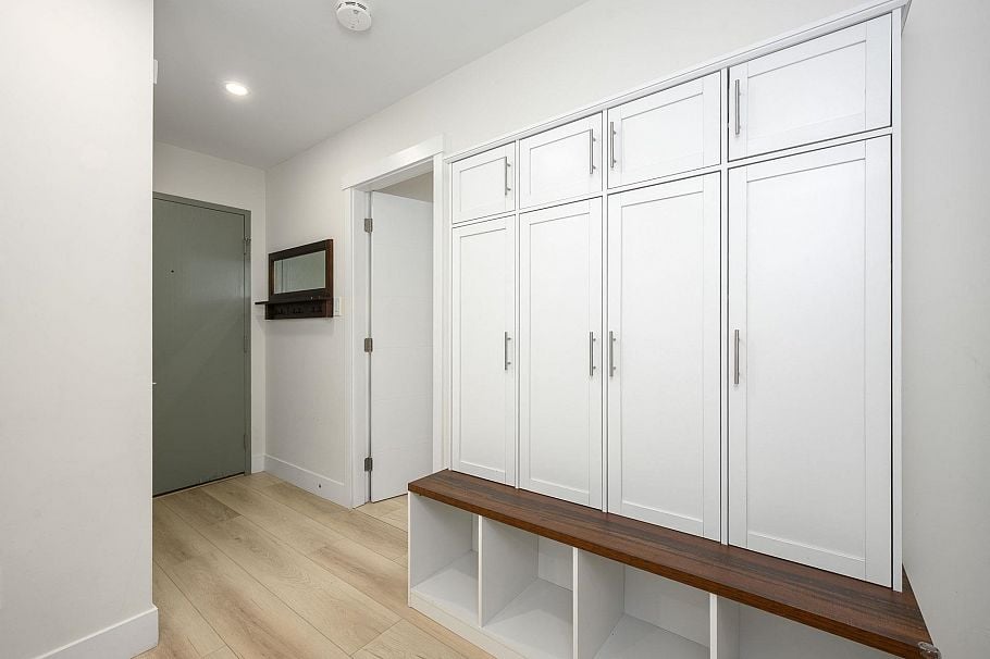 316 1385 Draycott Road North Vancouver, BC - 25
