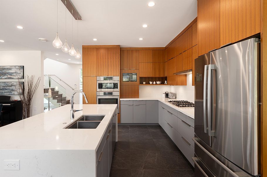 812 E 6th Street North Vancouver, BC - 4