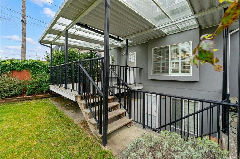 817 W 60th Avenue Vancouver, BC - 38