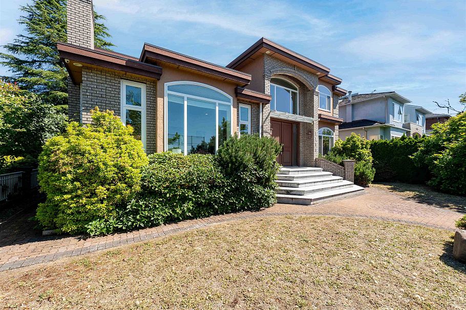 1199 W 43rd Avenue Vancouver, BC - 40