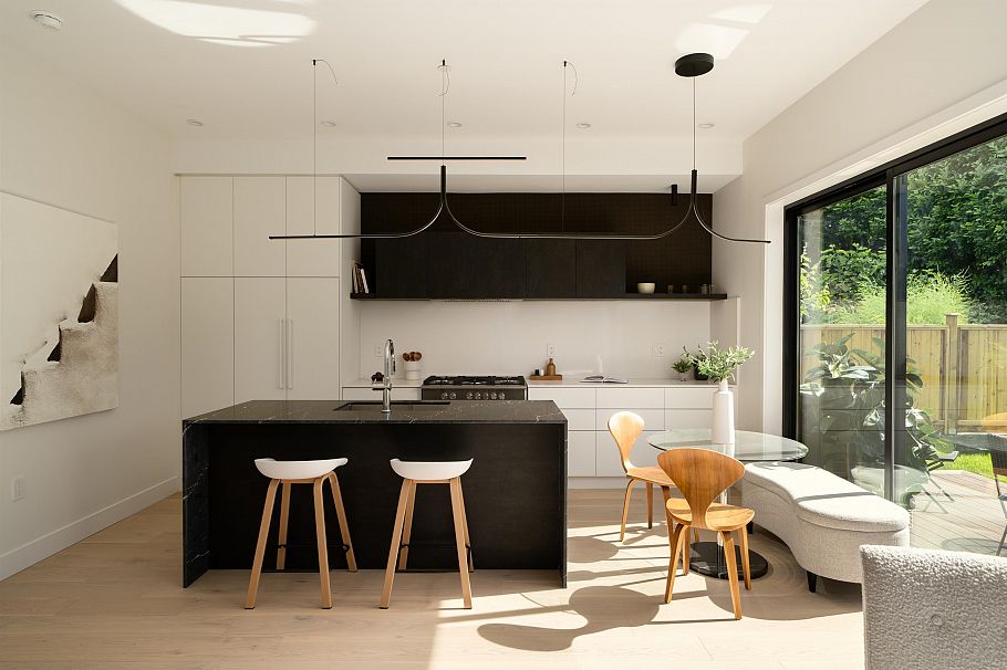 2 4161 Windsor Street Vancouver, BC - 9