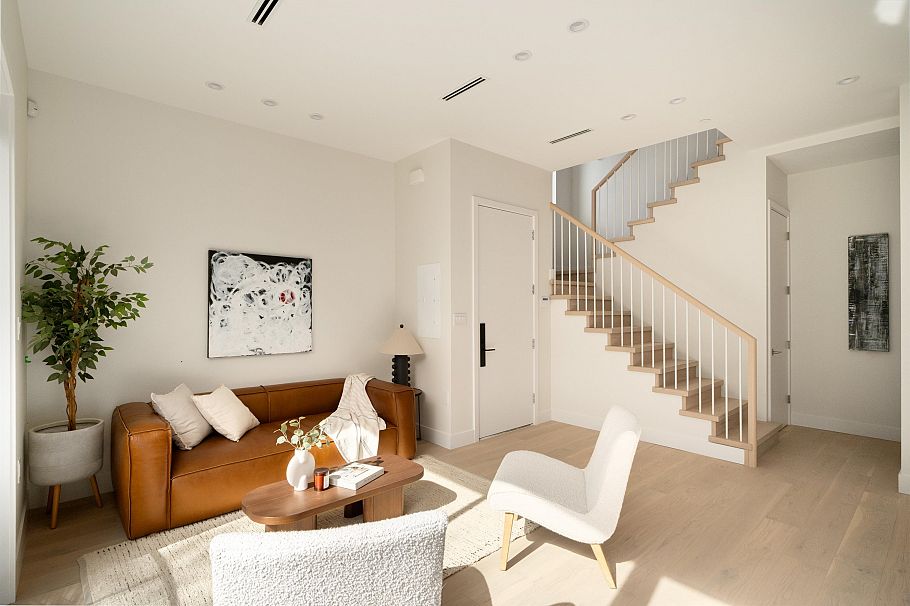 2 4161 Windsor Street Vancouver, BC - 3