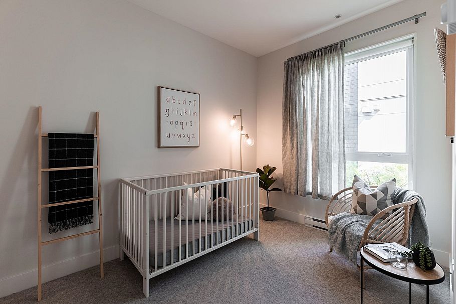 637 Victoria Drive Vancouver, BC - 24
