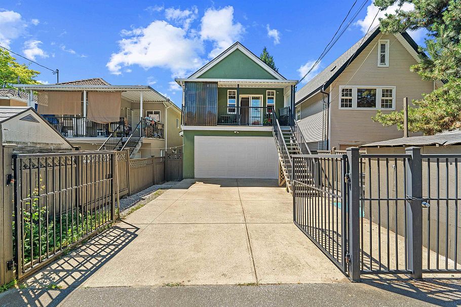 6176 Main Street Vancouver, BC - 17