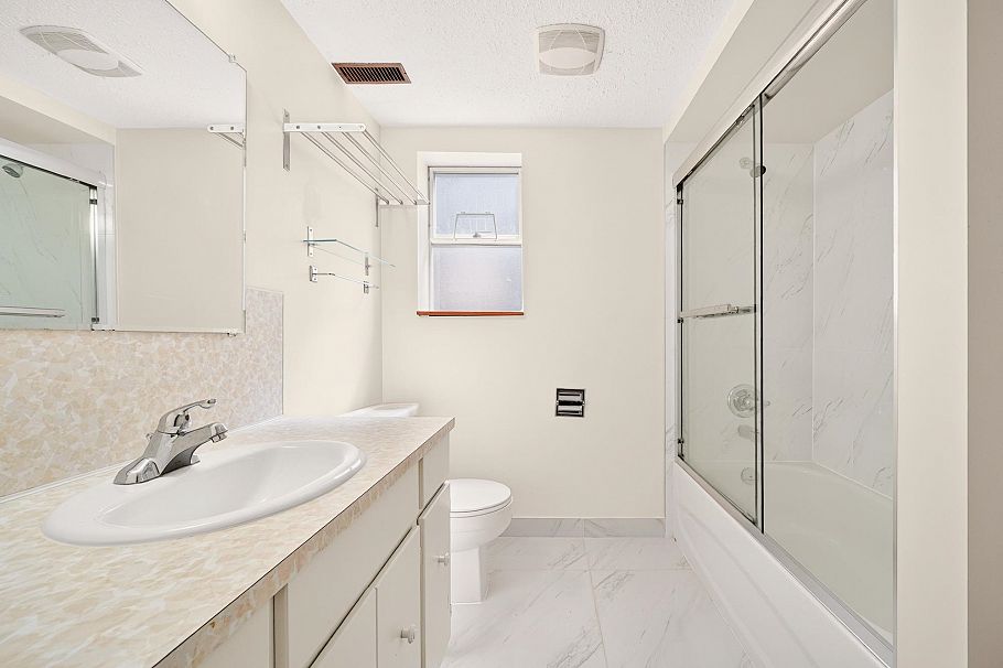 2463 Galt Street Vancouver, BC - 23