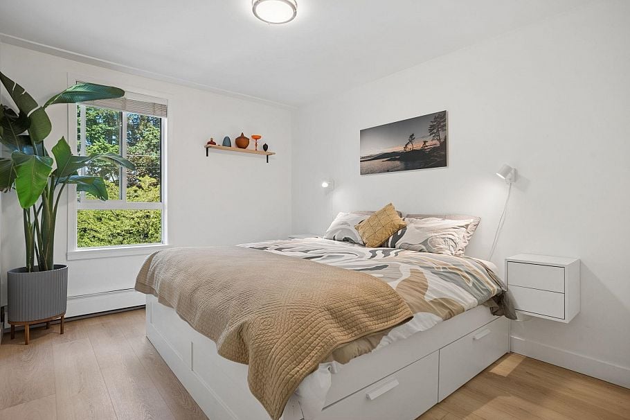 202 1867 West 3rd Avenue Vancouver, BC - 24