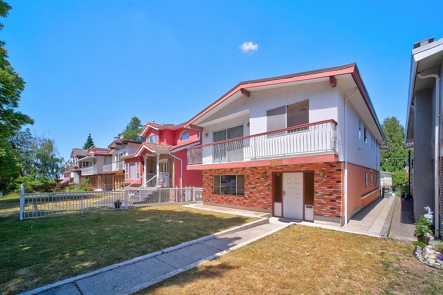 2463 Galt Street Vancouver, BC - 1