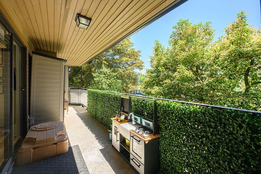 316 1385 Draycott Road North Vancouver, BC - 10